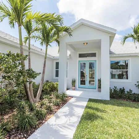 Villa 313 Surf Drive